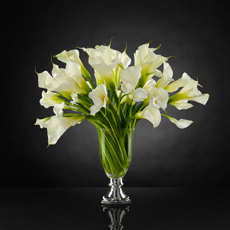 Musings Luxury Calla Lily Bouquet by Vera Wang