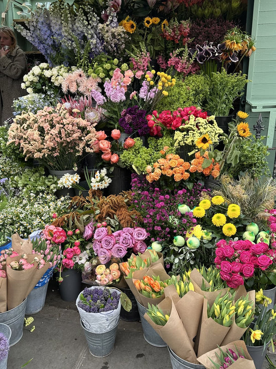 The Meaning Behind Flowers: A Dive Into Flower Symbolism